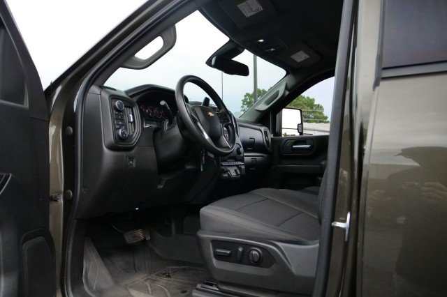 Used 2022 Chevrolet Silverado 2500 Custom w/ Gooseneck/5TH Wheel Package AWD/4WD image 18