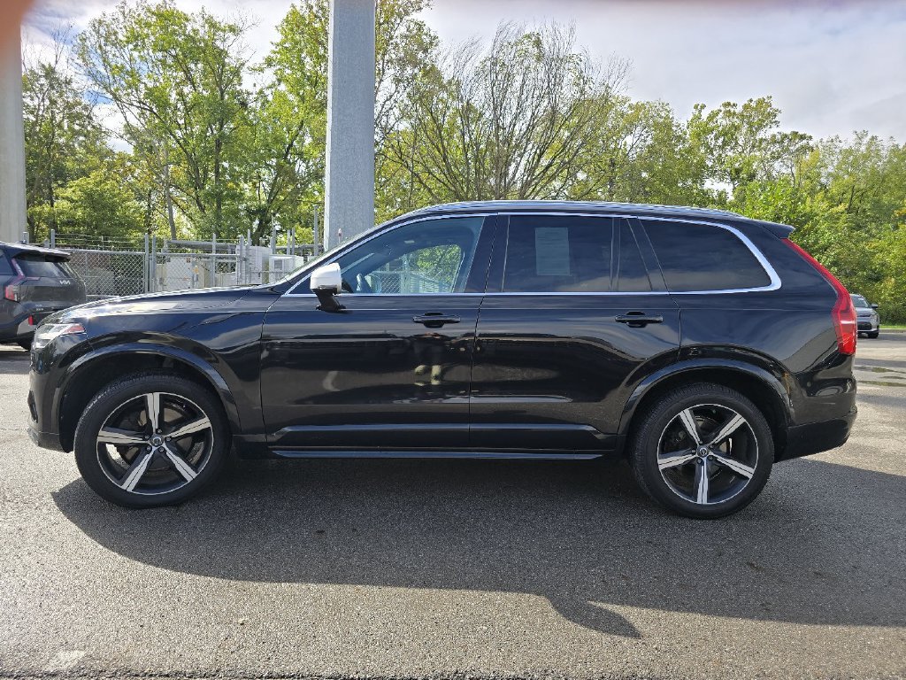 Used 2017 Volvo XC90 T6 R-Design w/ Vision Package AWD/4WD image 16