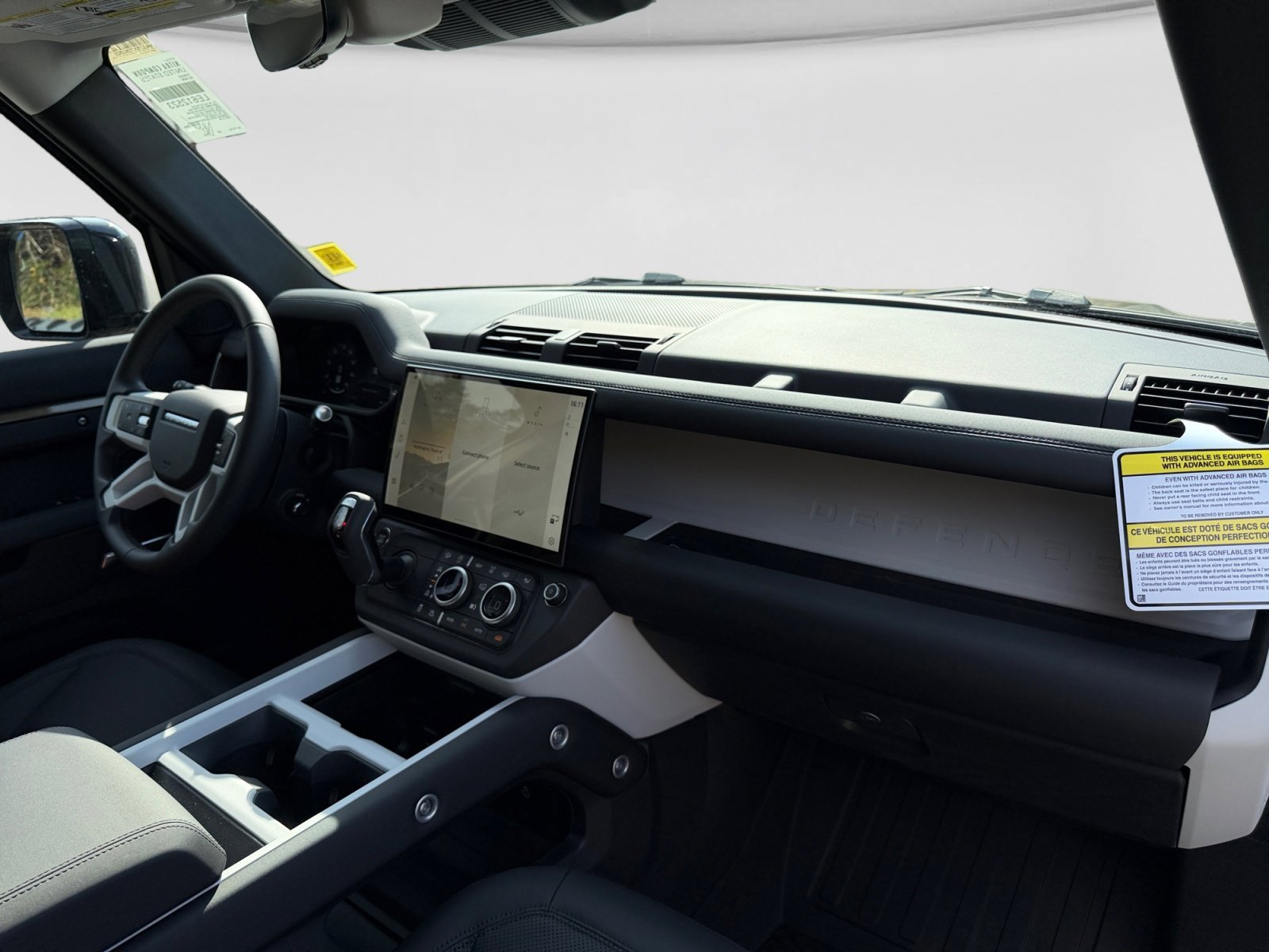 New 2026 Land Rover Defender 110 S AWD/4WD image 23