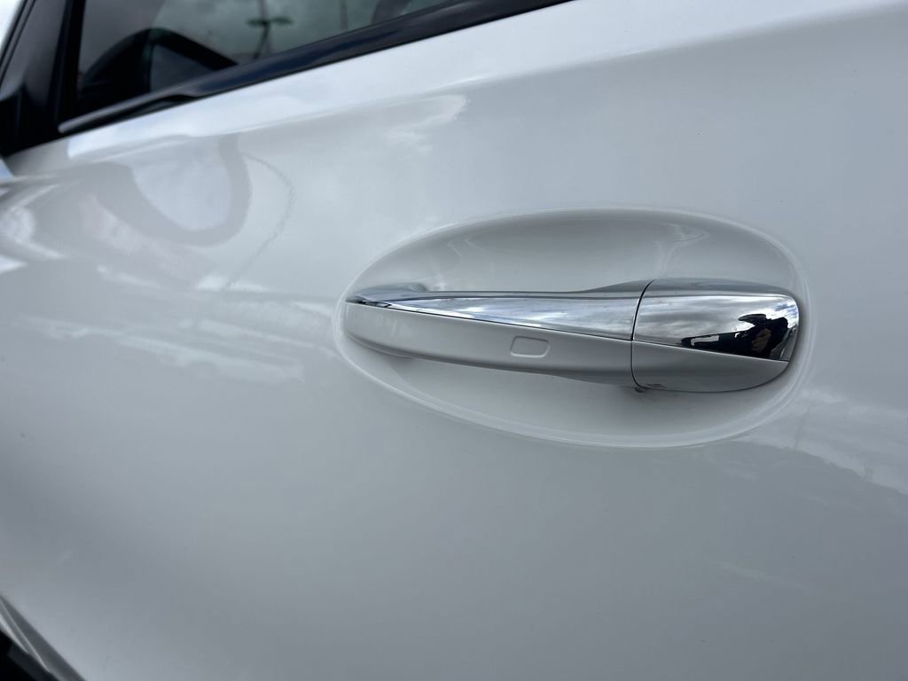 Used 2022 Mercedes-Benz GLE 350 4MATIC image 29