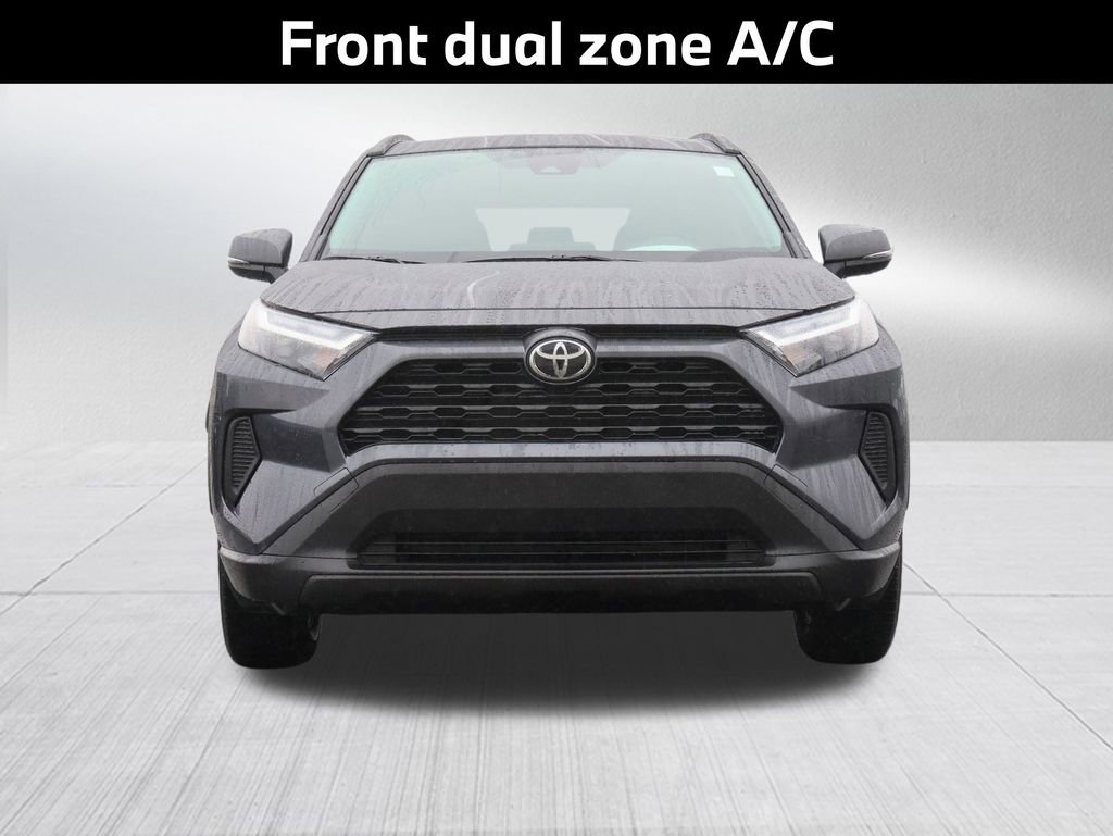 Used 2025 Toyota RAV4 XLE image 4
