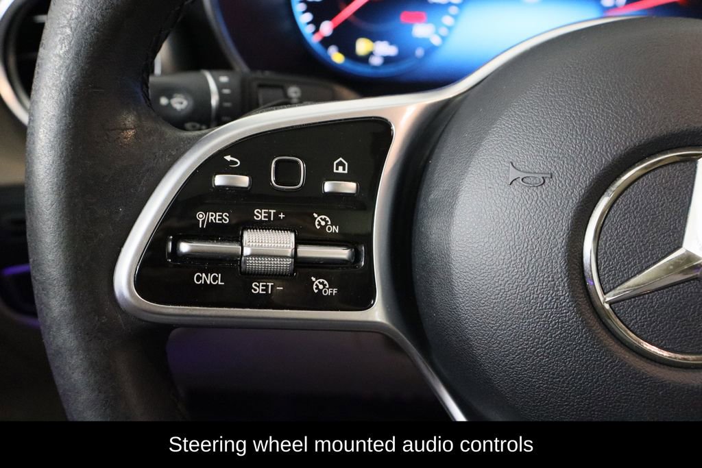 Used 2020 Mercedes-Benz GLC 300 image 8