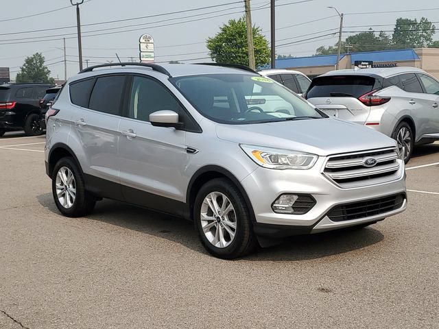 Used 2018 Ford Escape SEL FWD image 3