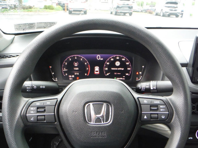 Used 2023 Honda Accord EX image 28