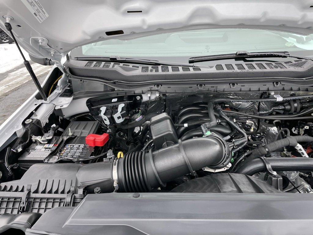 New 2026 Ford F250 XL w/ XL Chrome Package image 38