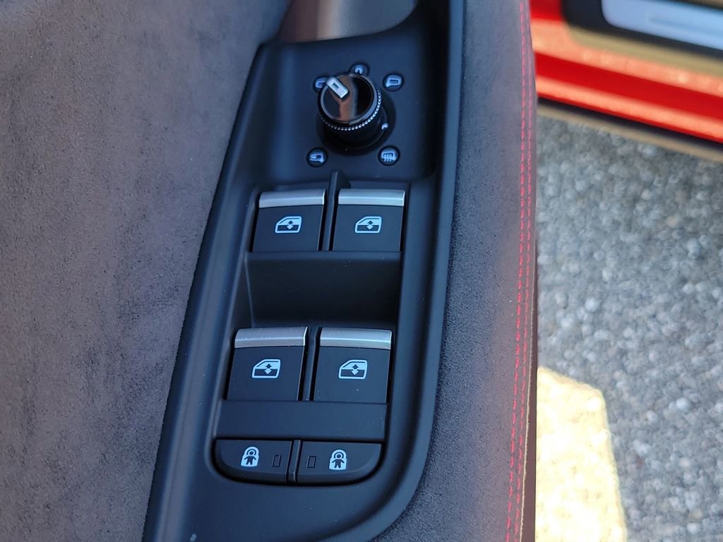 Used 2025 Audi RS Q8 performance image 20