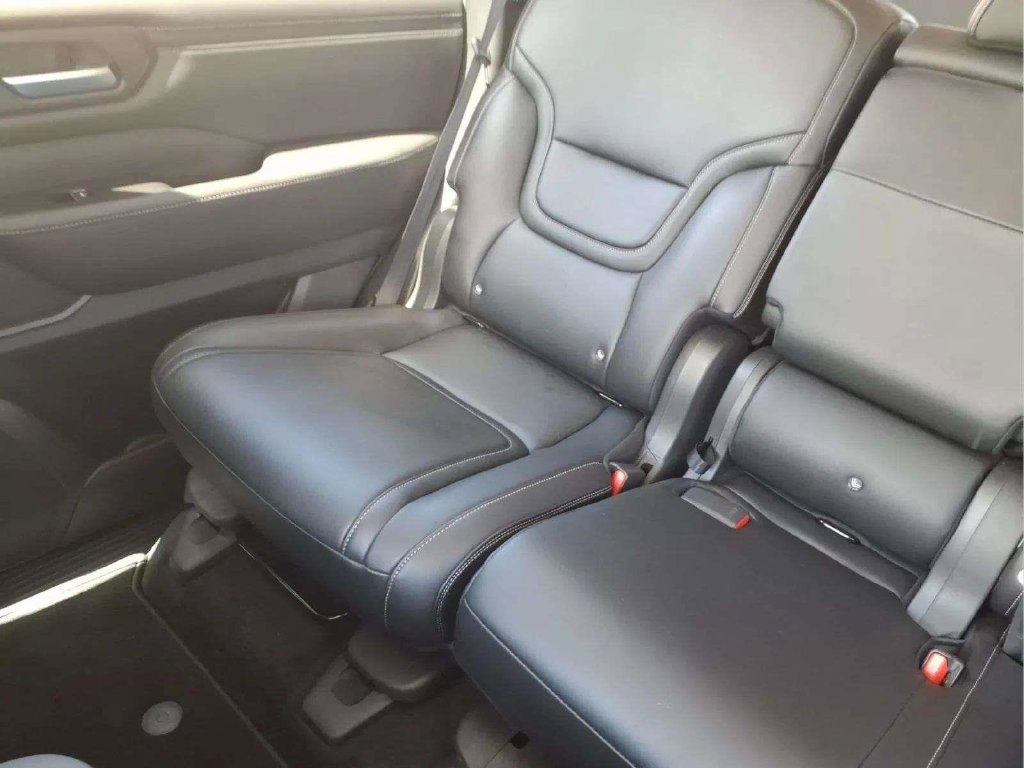 Certified 2026 Nissan Armada SV RWD image 17