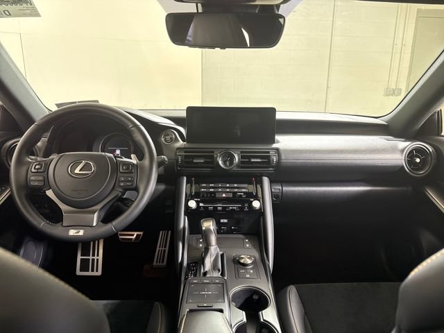 Used 2025 Lexus IS 500 image 21