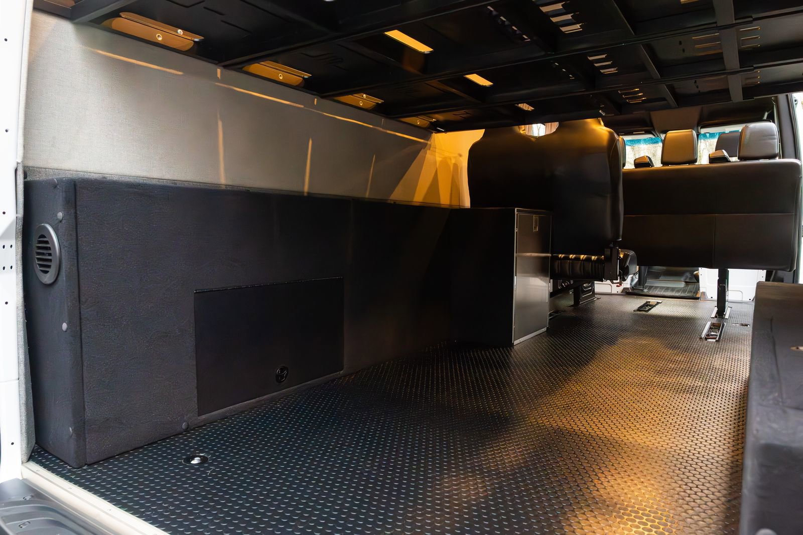 Used 2019 Mercedes-Benz Sprinter 4x4 170 image 18