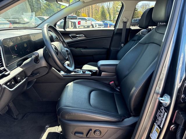 Used 2024 Kia Sportage EX AWD/4WD image 9