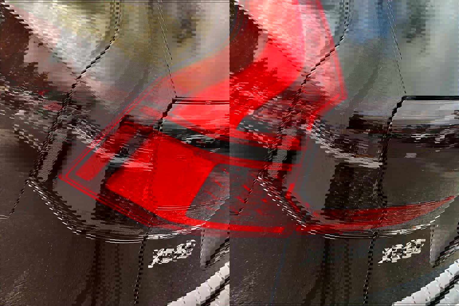 New 2026 Volvo XC60 B5 Plus w/ Protection Package Premier image 5