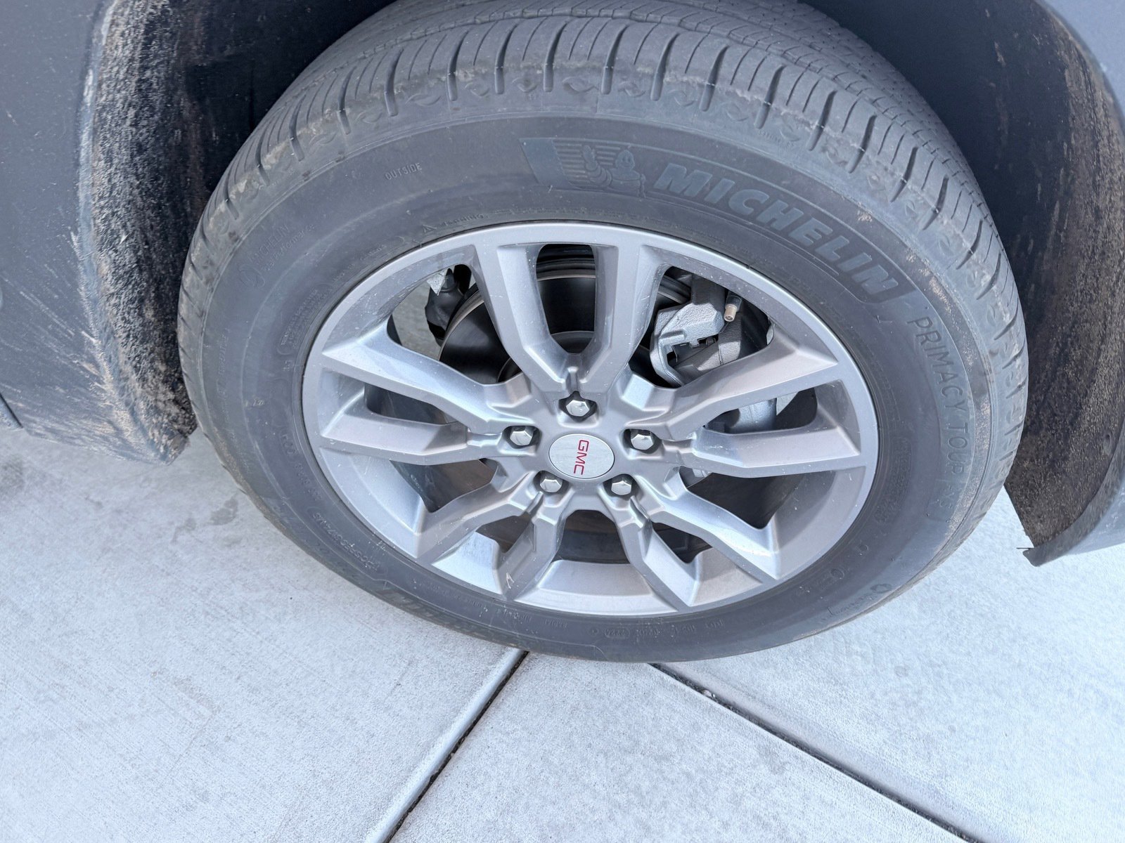 Used 2024 GMC Terrain SLT image 26