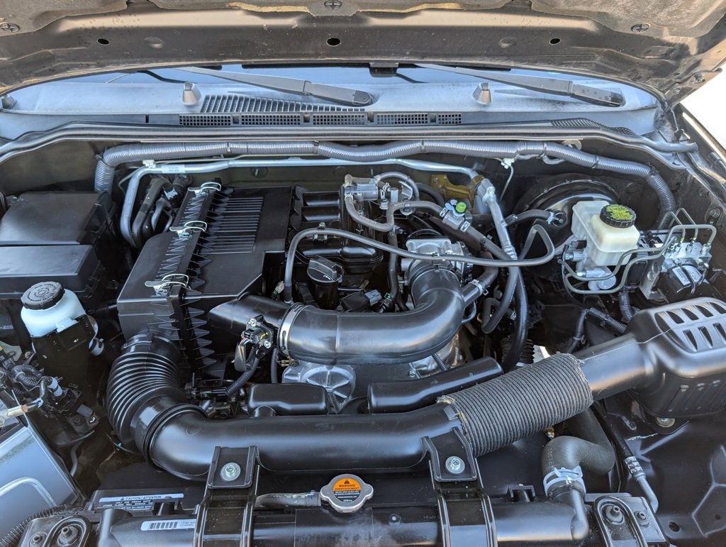 Used 2015 Nissan Frontier SV image 21