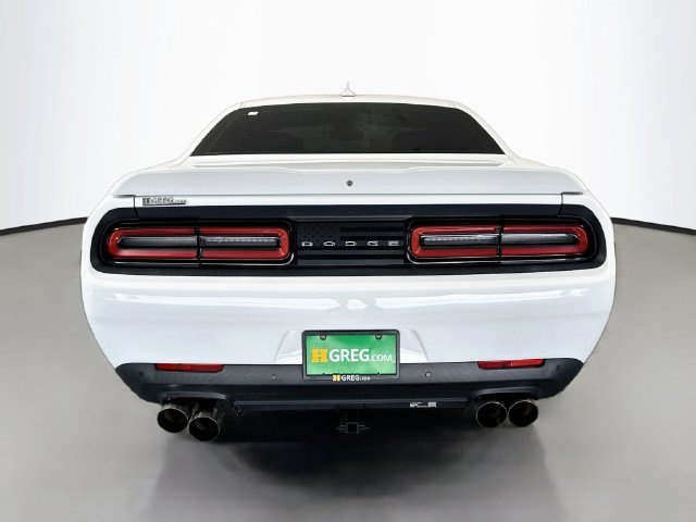 Used 2022 Dodge Challenger SXT w/ Plus Package RWD image 8