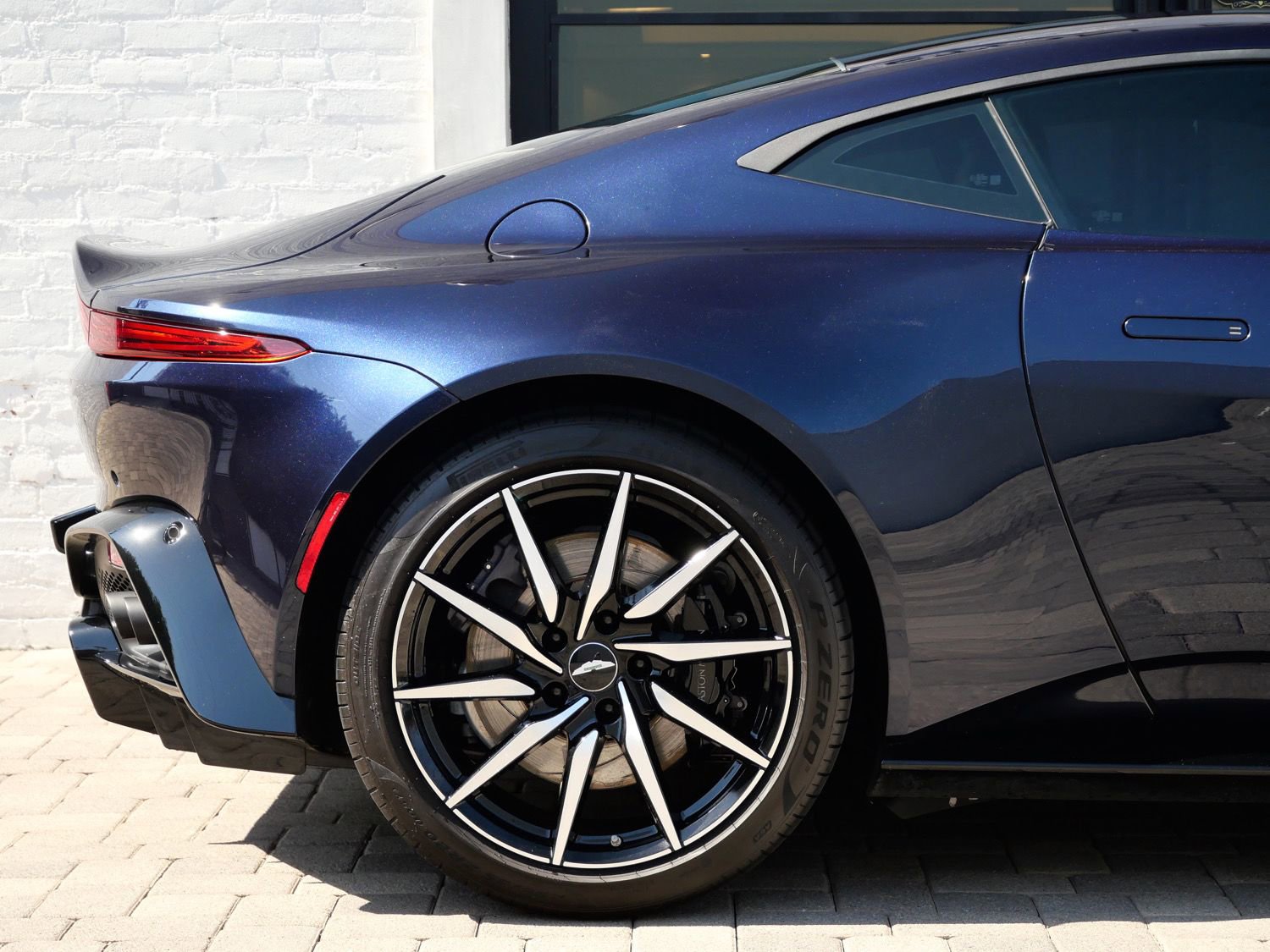 Used 2020 Aston Martin V8 Vantage Coupe RWD image 15