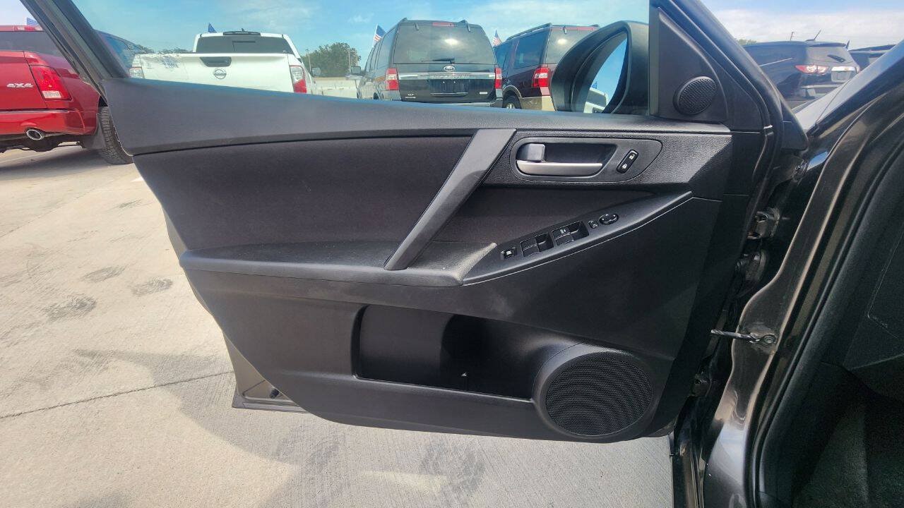 Used 2010 MAZDA MAZDA3 i Touring FWD image 11