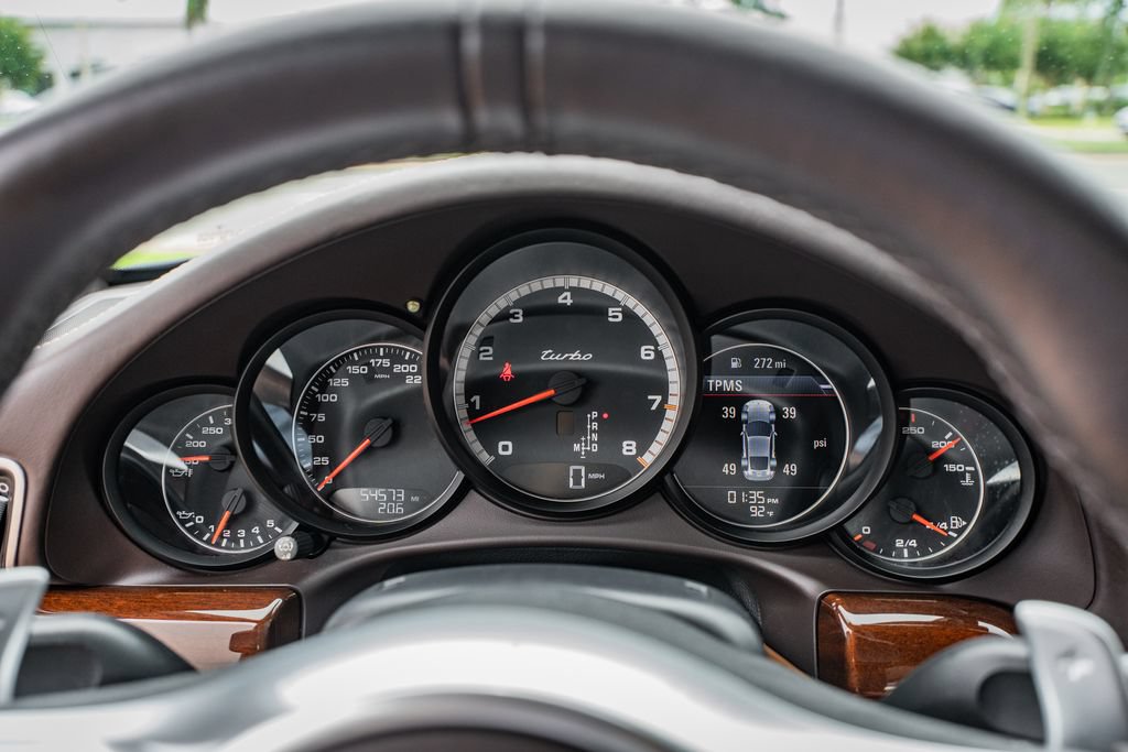 Used 2015 Porsche 911 Turbo AWD/4WD image 27