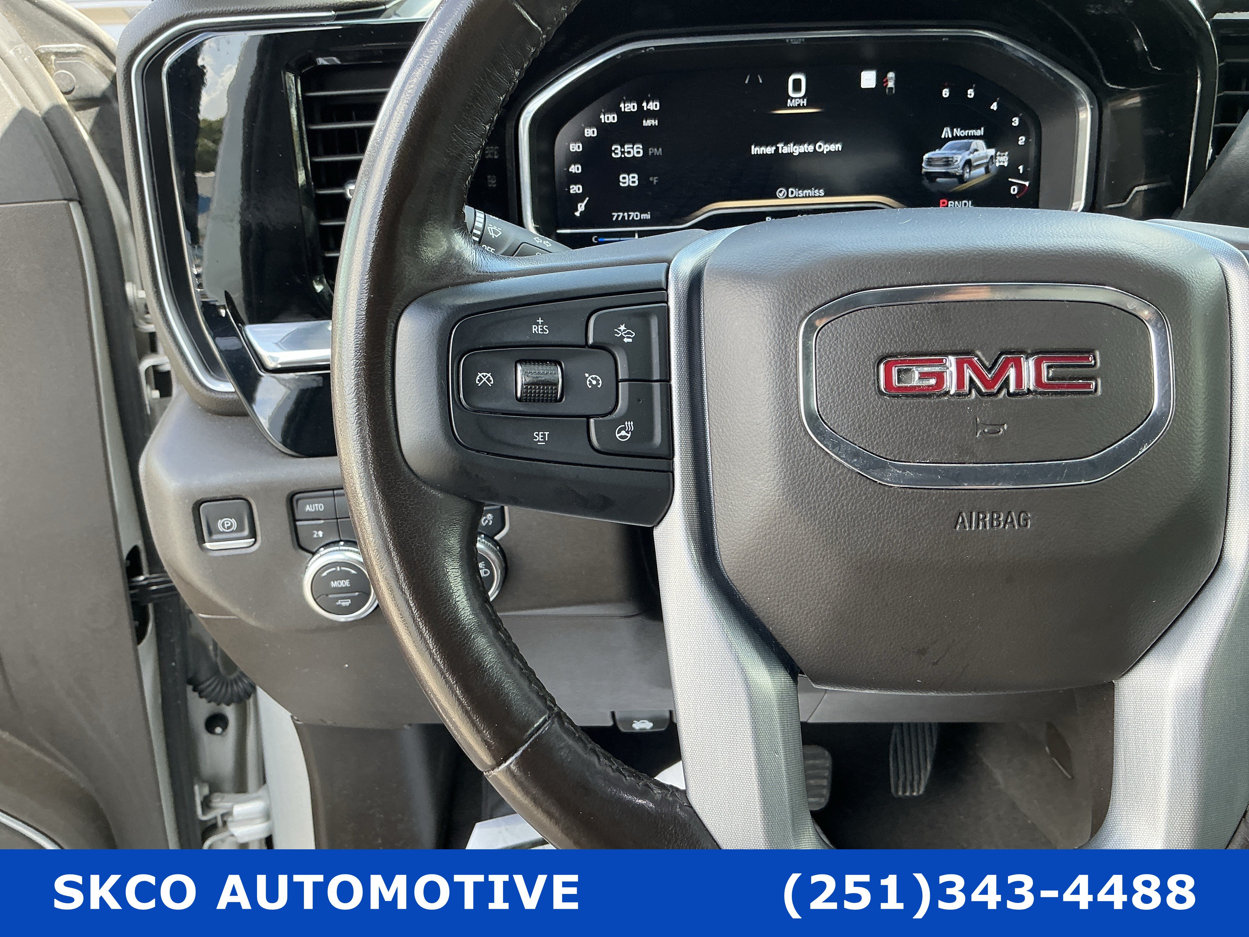 Used 2022 GMC Sierra 1500 SLE w/ X31 Off-Road Package AWD/4WD image 19