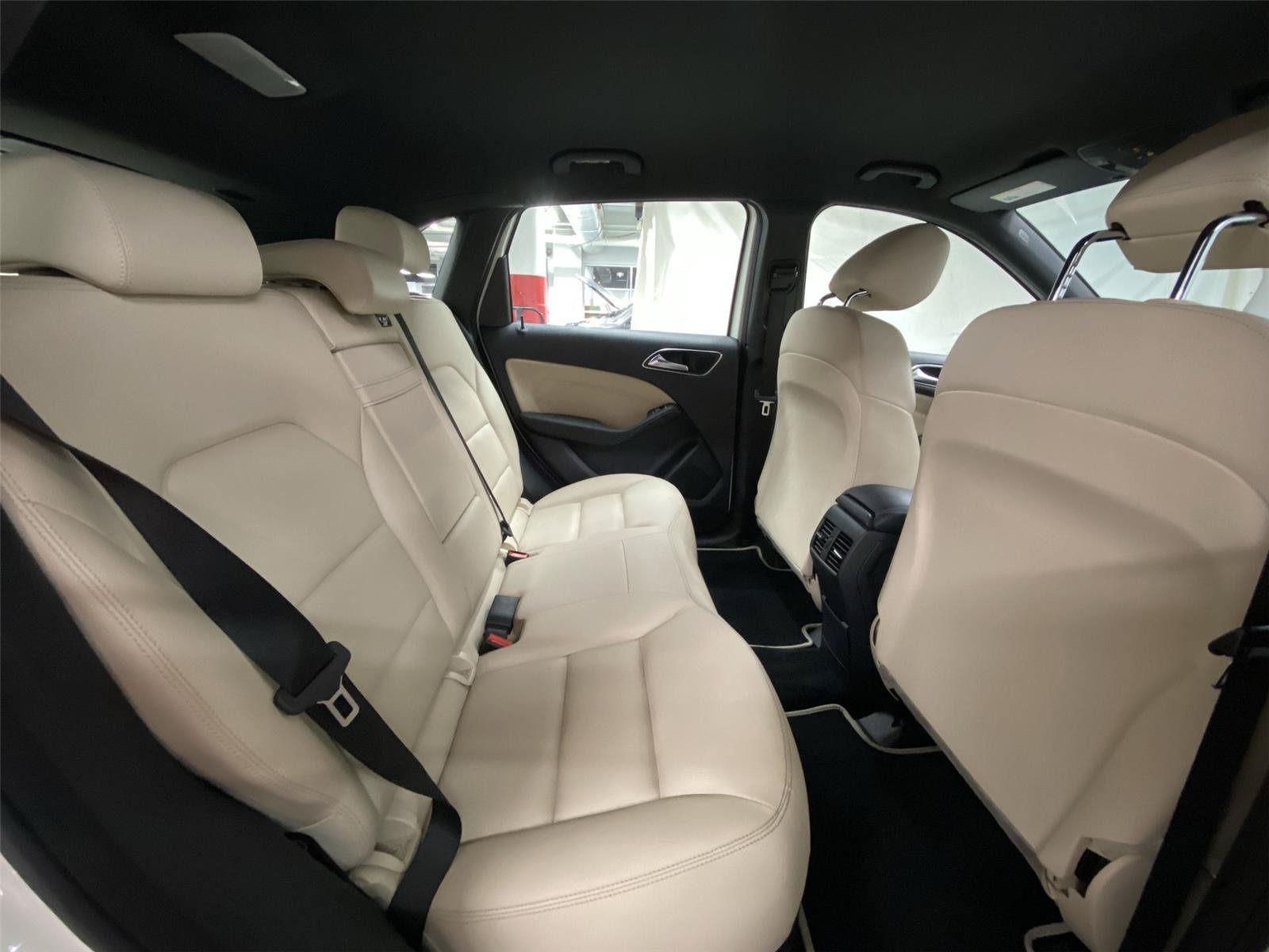 Used 2017 Mercedes-Benz B 250e image 27
