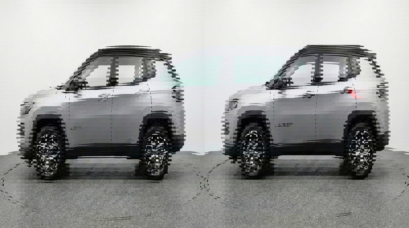 Used 2025 Jeep Compass Limited image 4