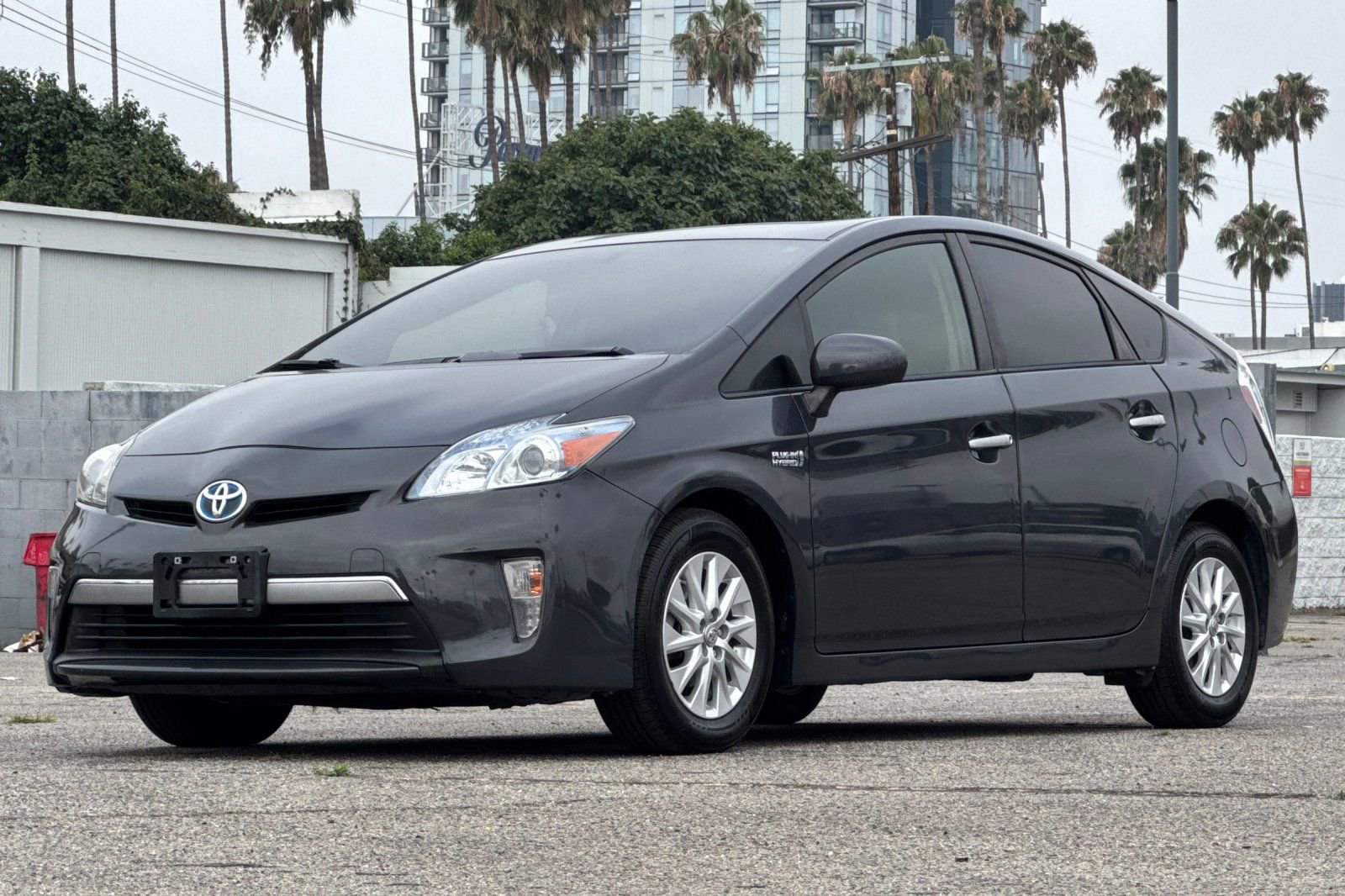 Used 2014 Toyota Prius Prime Advanced FWD image 8