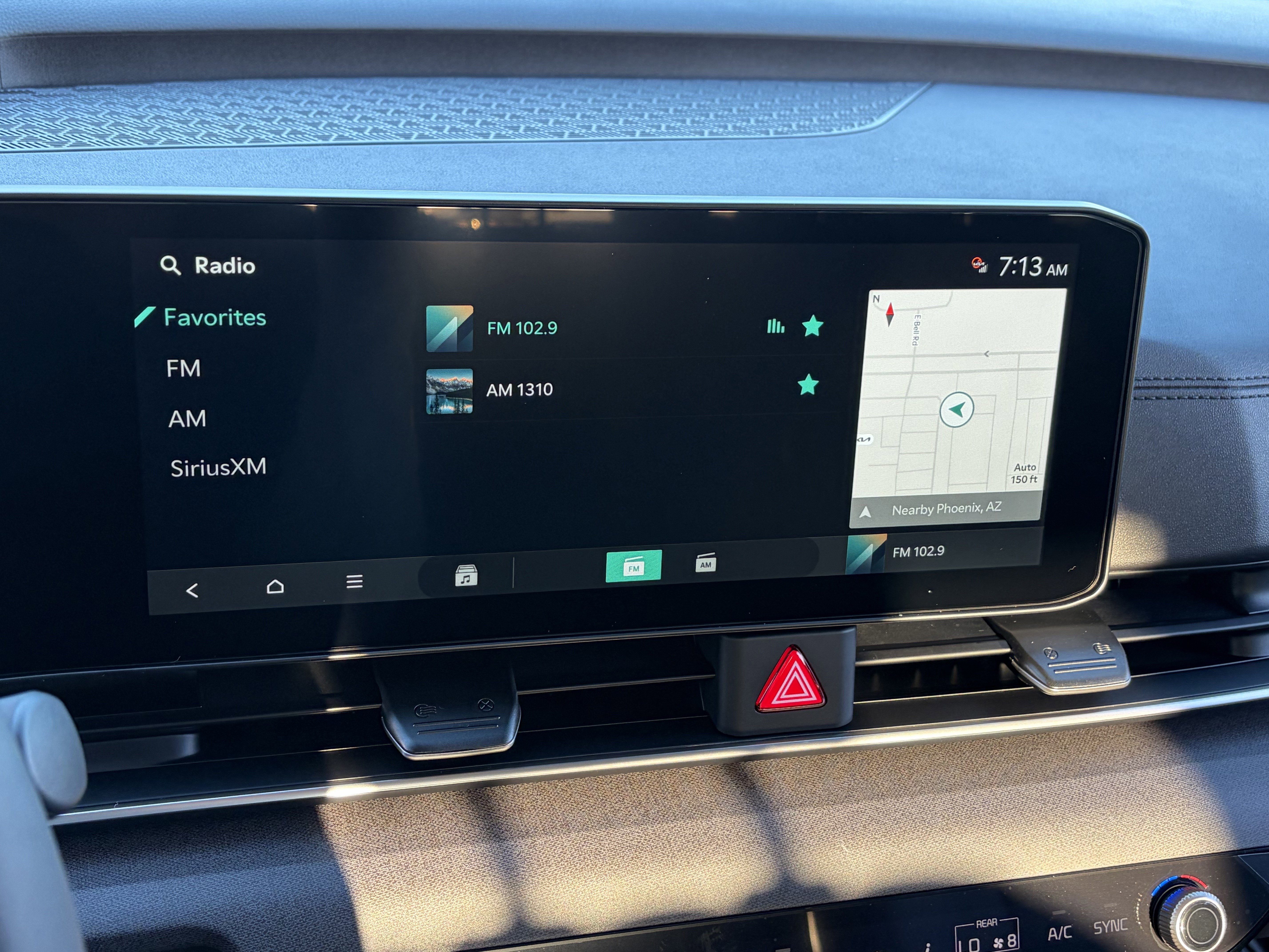 New 2026 Kia Carnival EX image 24