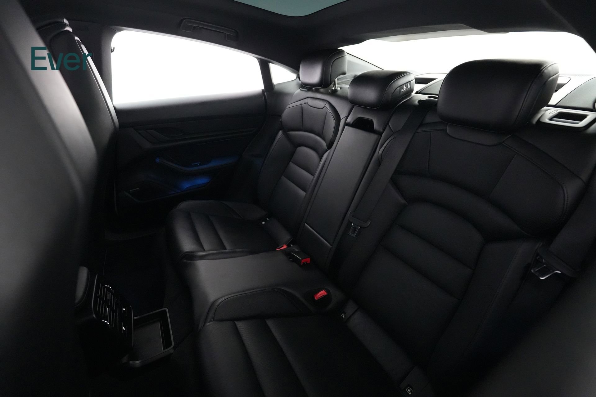 Used 2023 Porsche Taycan w/ Premium Package RWD image 24