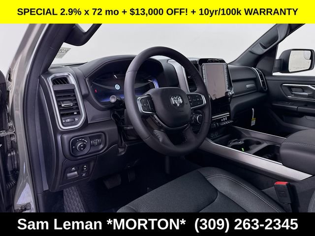 New 2026 RAM 1500 4x4 Crew Cab image 9