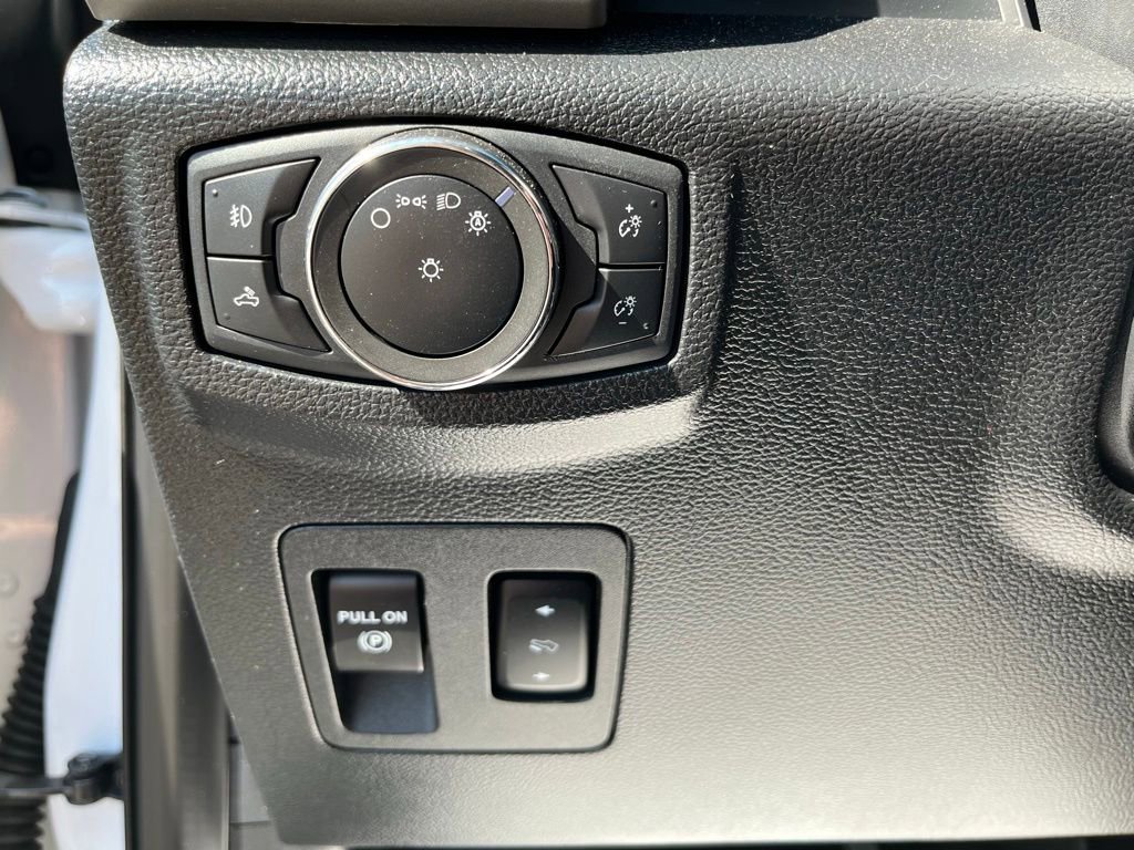 Used 2020 Ford F150 Lariat AWD/4WD image 14
