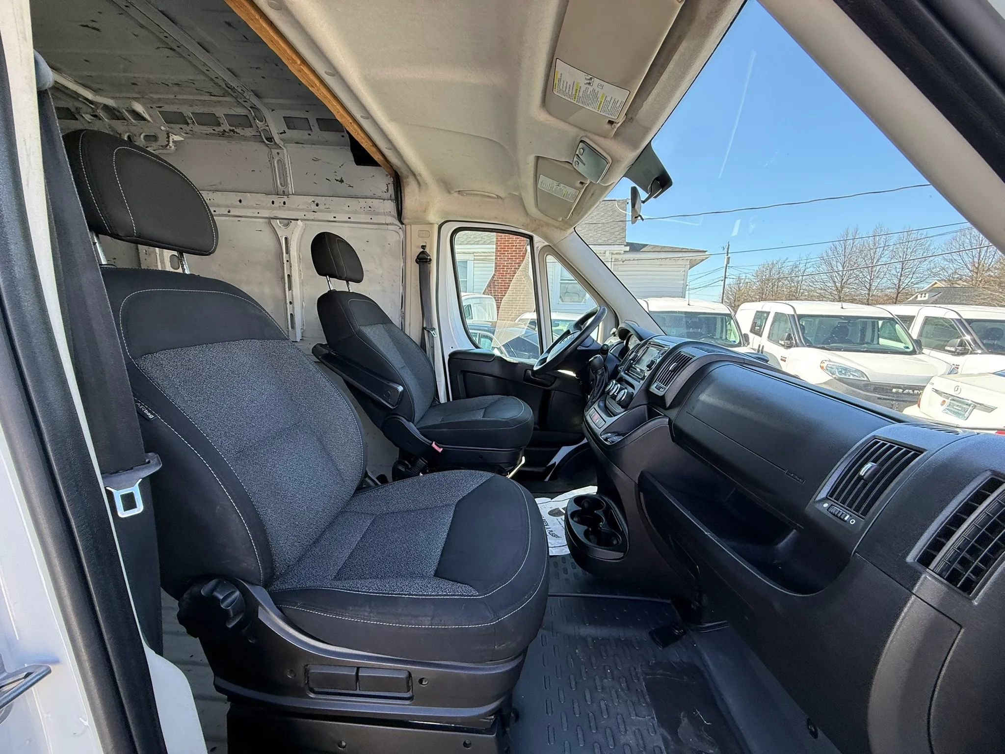 Used 2014 RAM ProMaster 3500 w/ Premium Appearance Group image 17