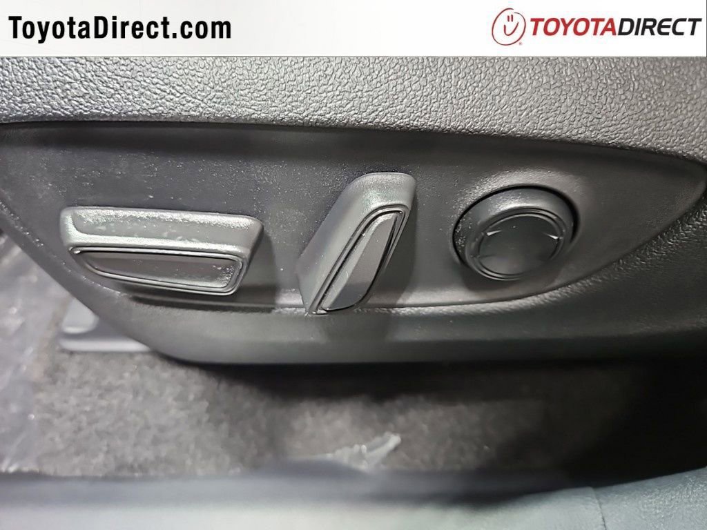 New 2026 Toyota Grand Highlander Platinum image 29