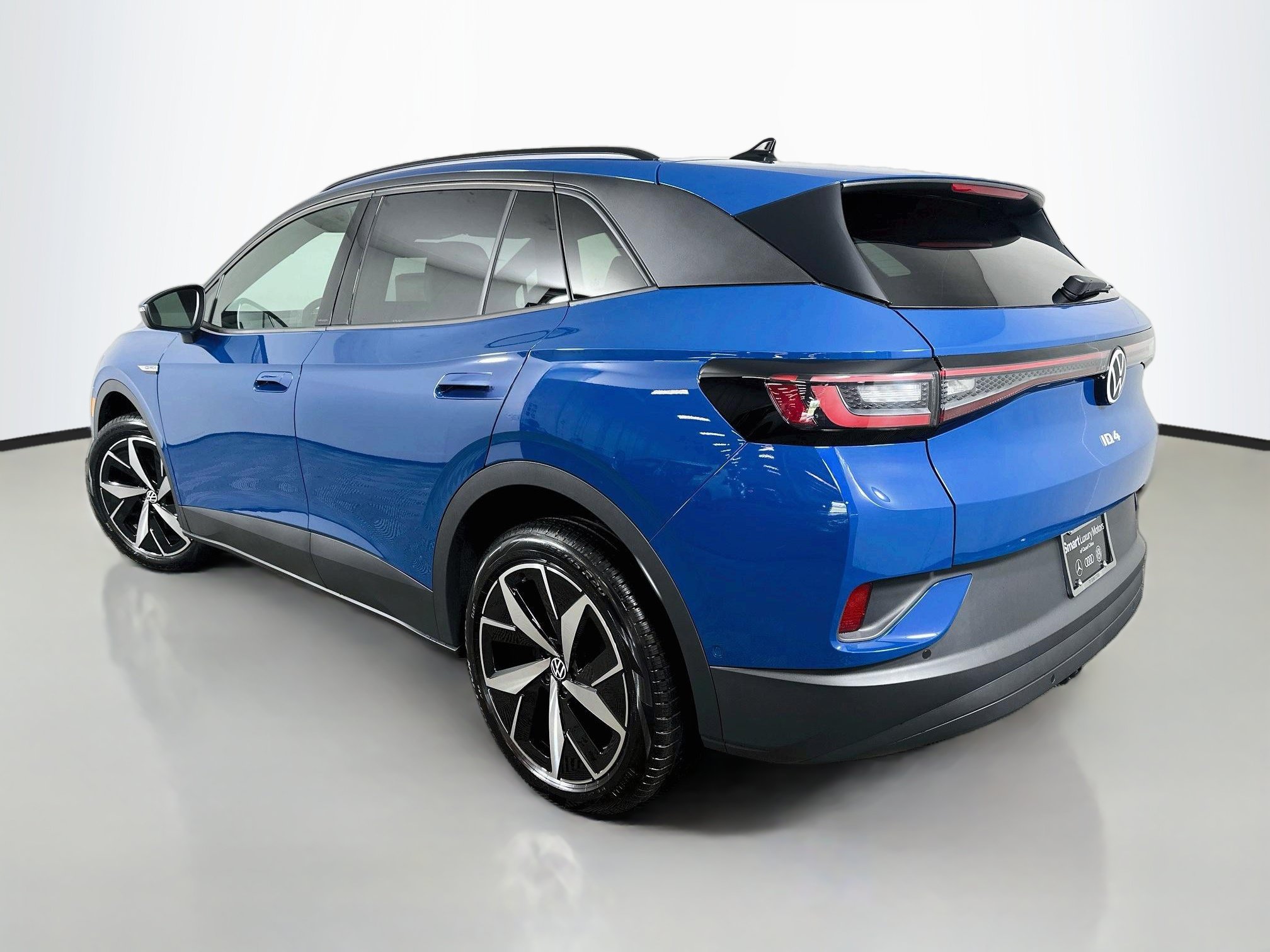 Used 2025 Volkswagen ID.4 Pro S AWD/4WD image 5