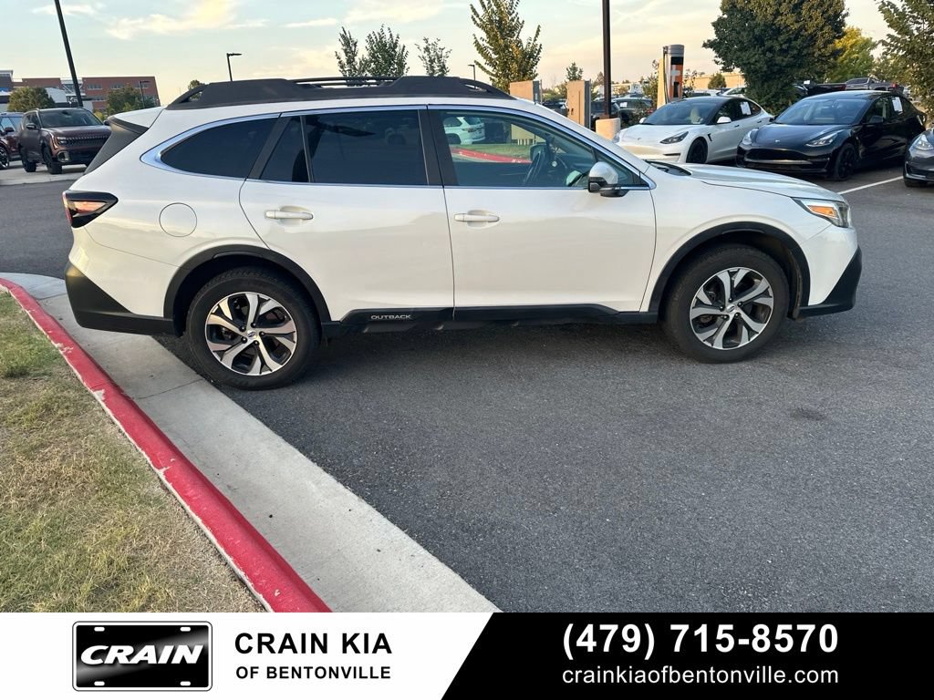 Used 2021 Subaru Outback Limited AWD/4WD image 3