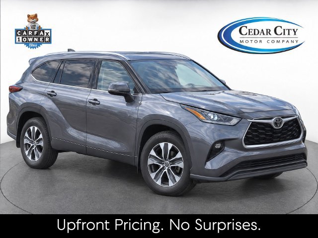 Used 2024 Toyota Highlander XLE