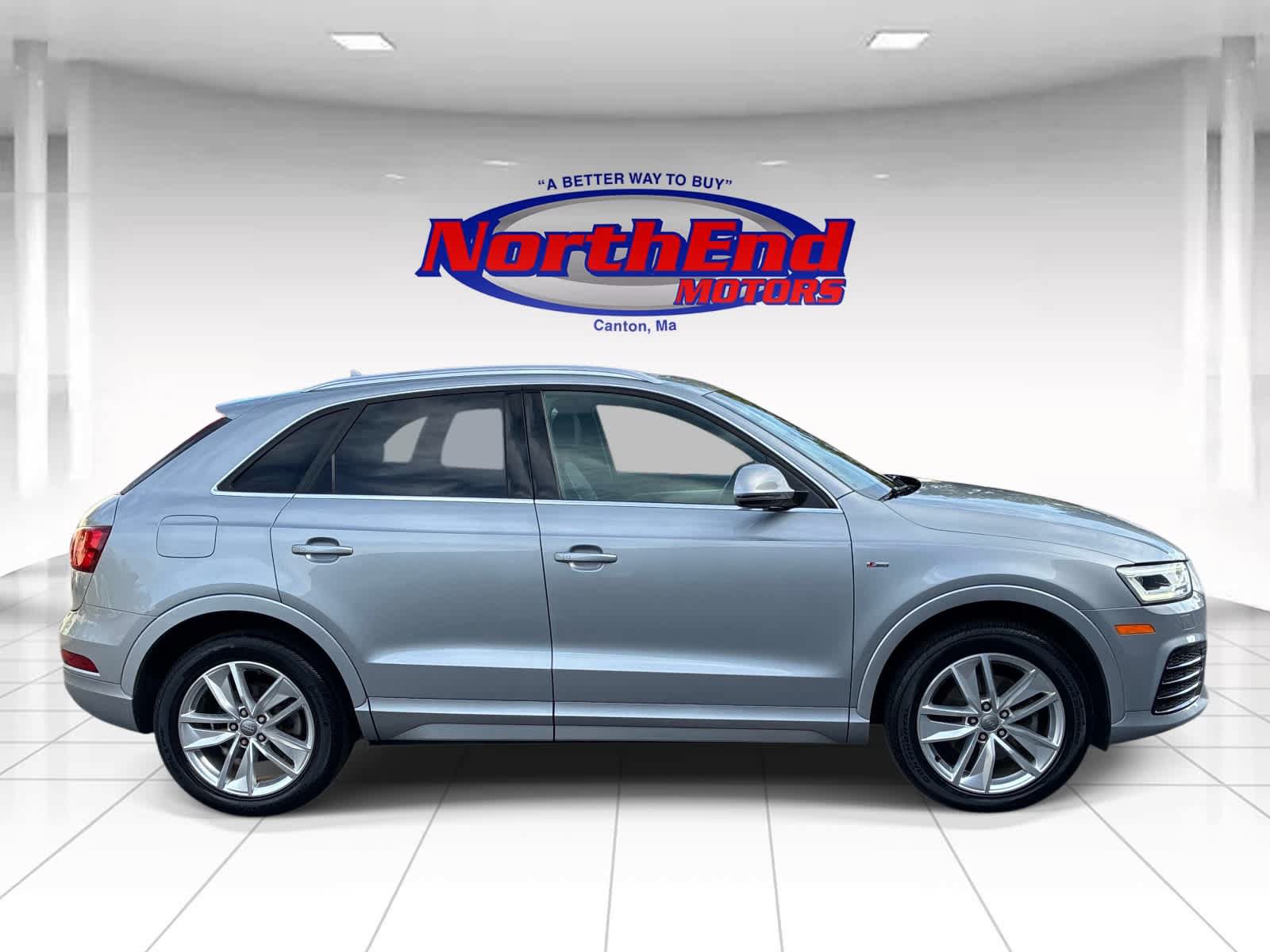 Used 2018 Audi Q3 2.0T Premium Plus w/ Premium Plus Package AWD/4WD image 8
