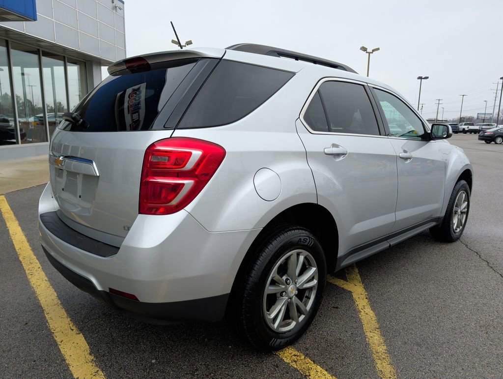 Used 2017 Chevrolet Equinox LT w/ Convenience Package image 7