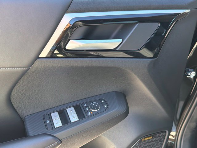 New 2026 Mitsubishi Outlander SE FWD image 22