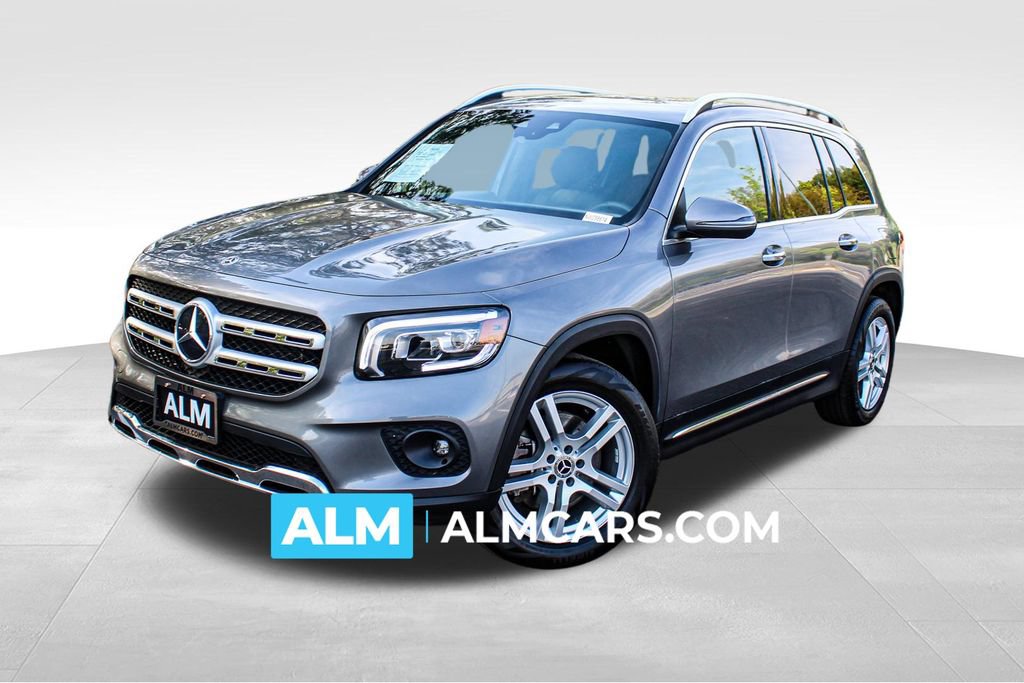 Used 2022 Mercedes-Benz GLB 250 4MATIC w/ Premium Package Lite image 1
