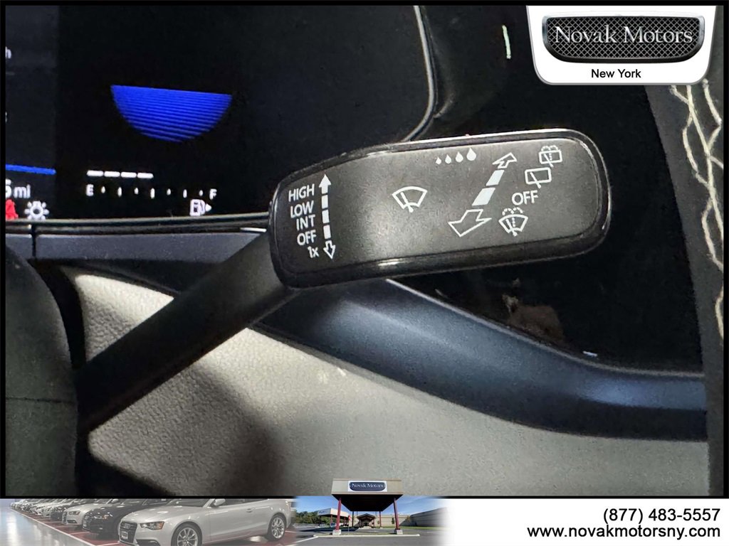 Used 2022 Volkswagen Taos SE image 20