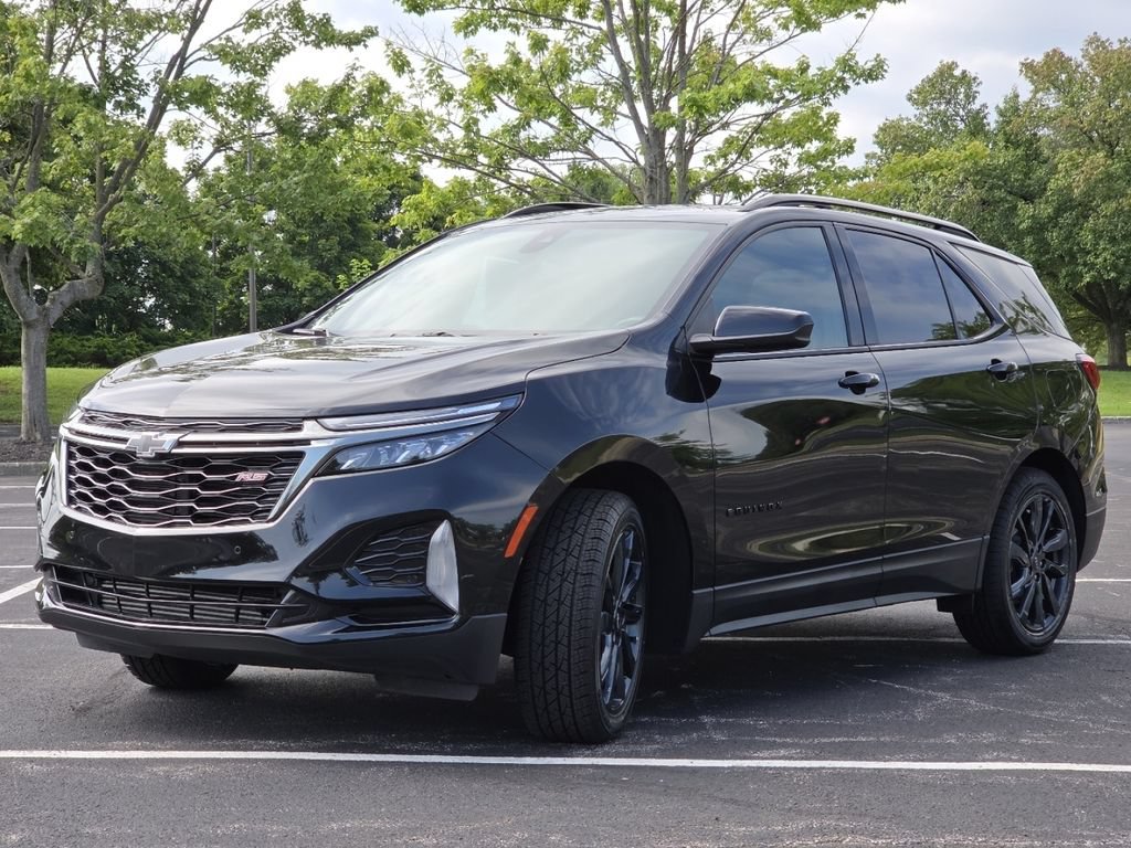 Used 2023 Chevrolet Equinox RS FWD image 19