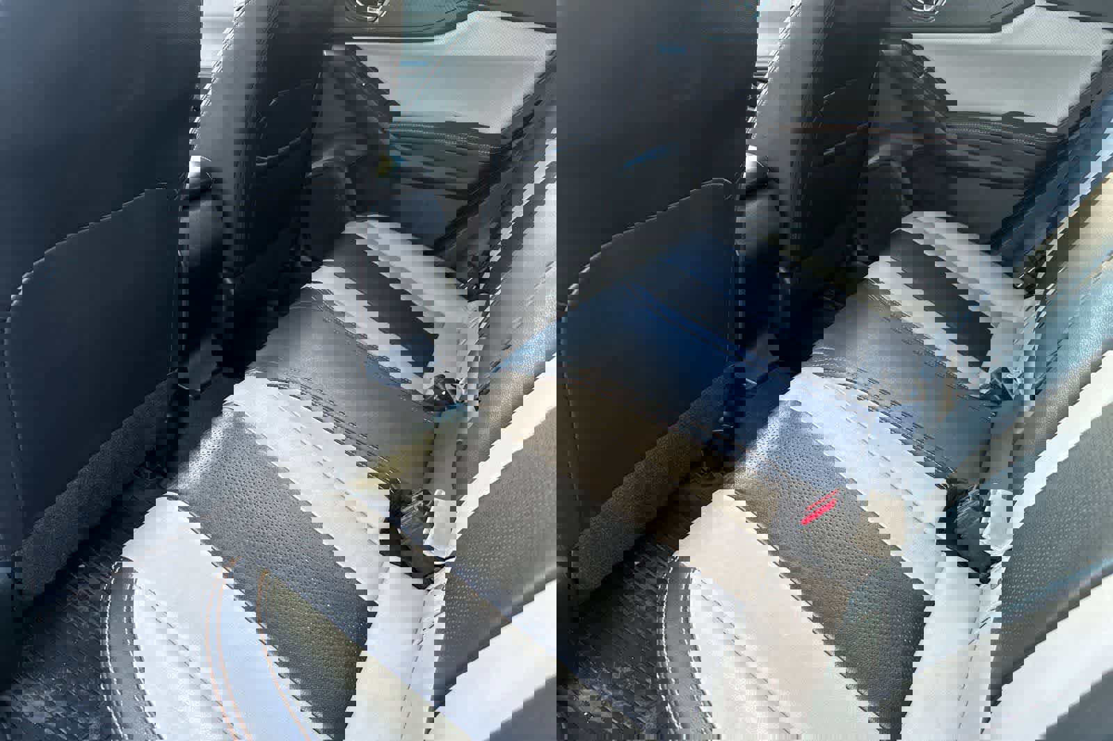 Used 2018 Subaru Crosstrek 2.0i Limited image 4