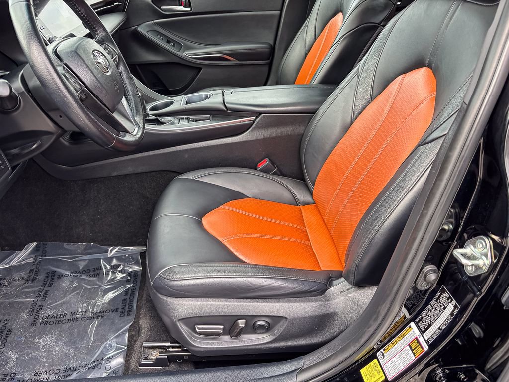Used 2020 Toyota Avalon XLE image 17