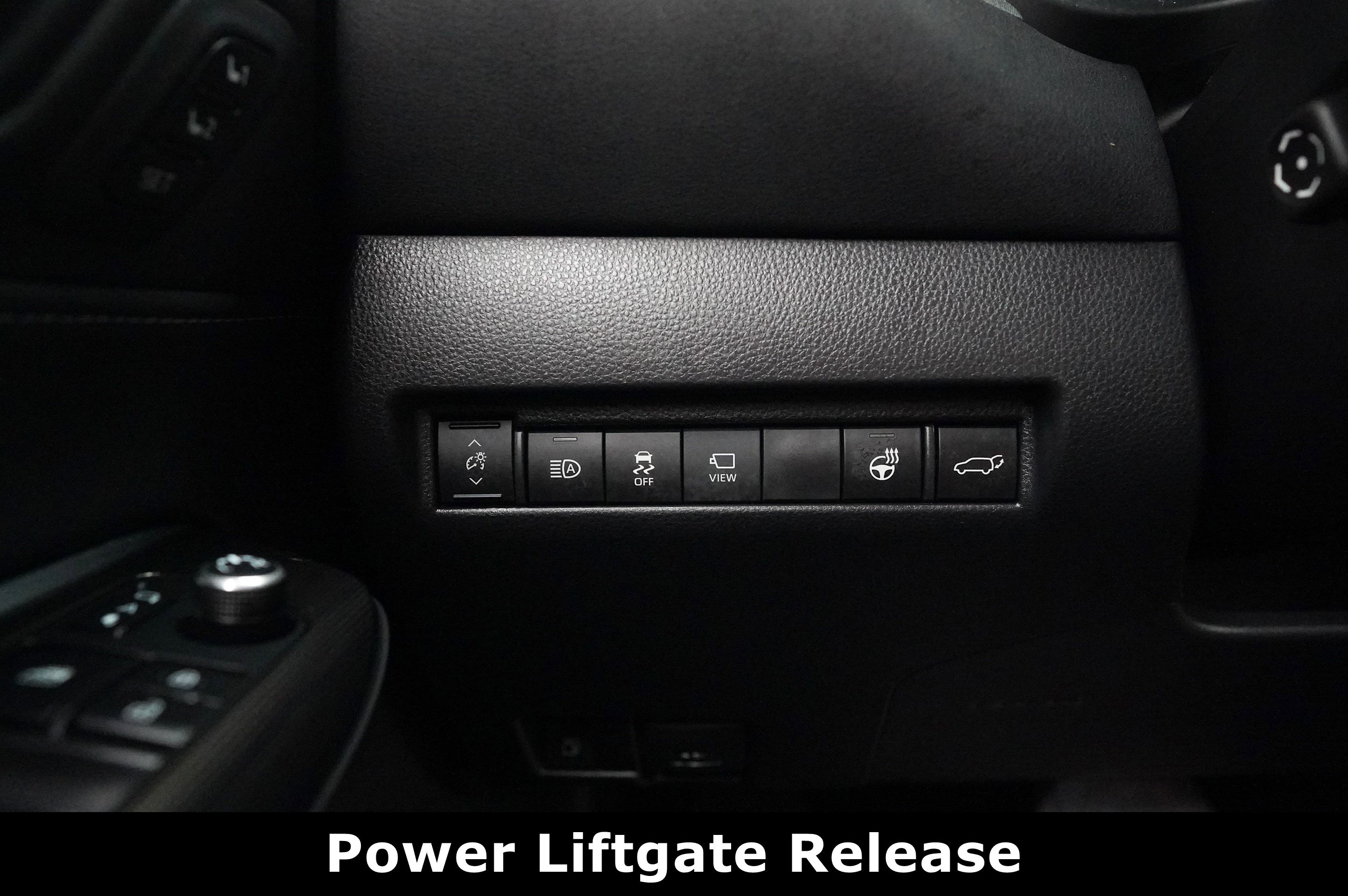 Used 2022 Toyota Venza Limited image 10