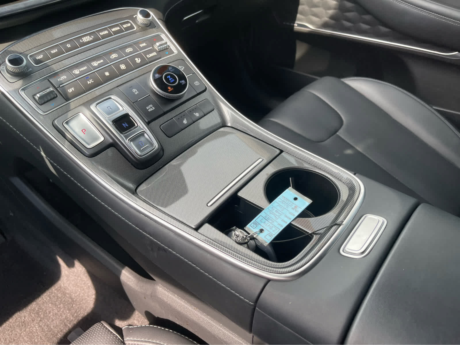 Used 2023 Hyundai Santa Fe SEL w/ Premium Package AWD/4WD image 17