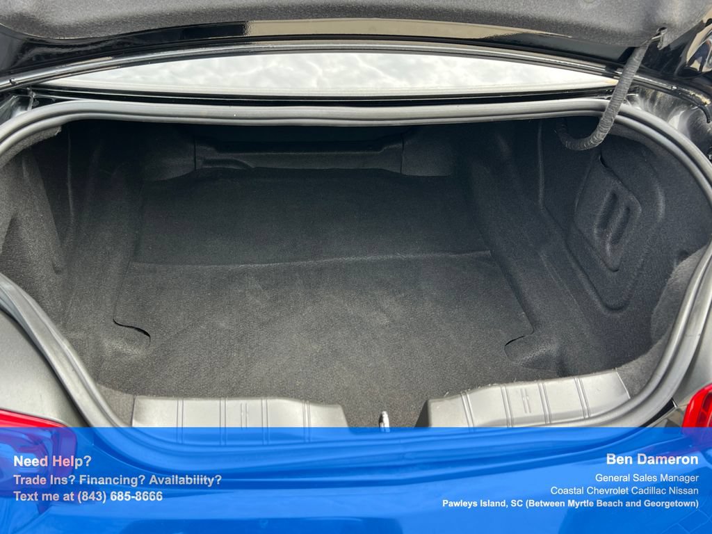 Used 2019 Chevrolet Camaro LT w/ Technology Package RWD image 17