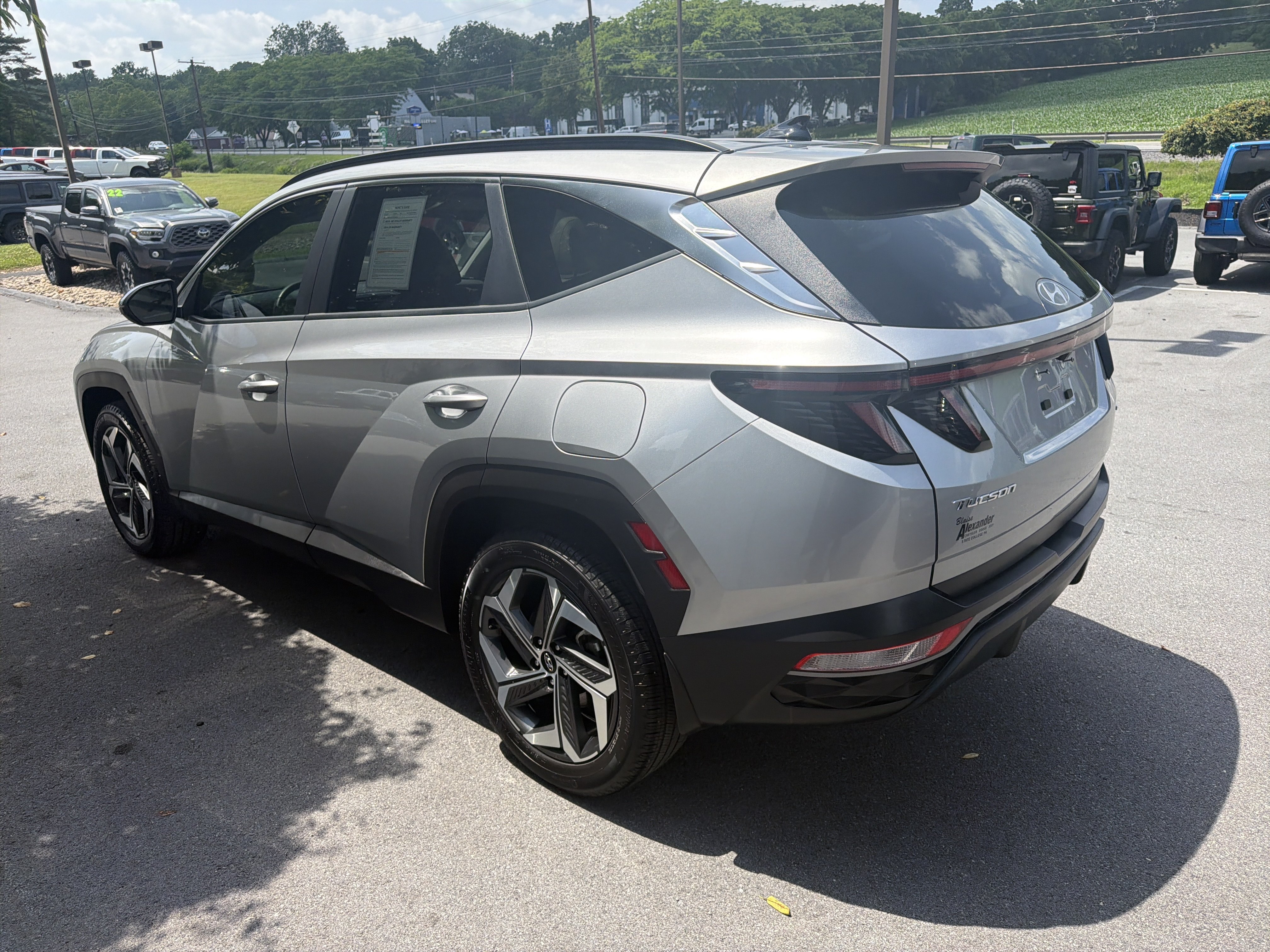Used 2024 Hyundai Tucson SEL w/ Convenience Package AWD/4WD image 6