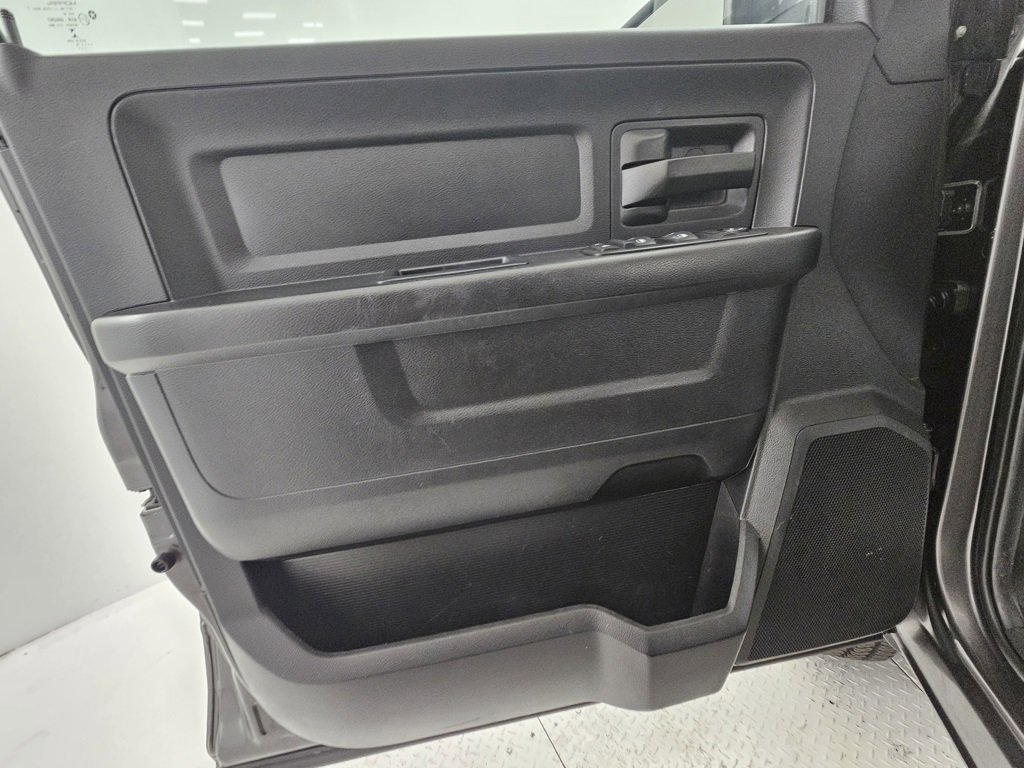 Used 2016 RAM 2500 Tradesman w/ Popular Equipment Group image 18