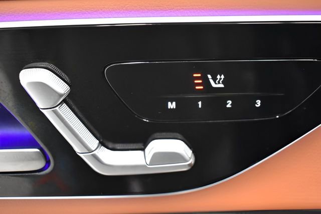 Used 2024 Mercedes-Benz GLC 300 4MATIC image 22