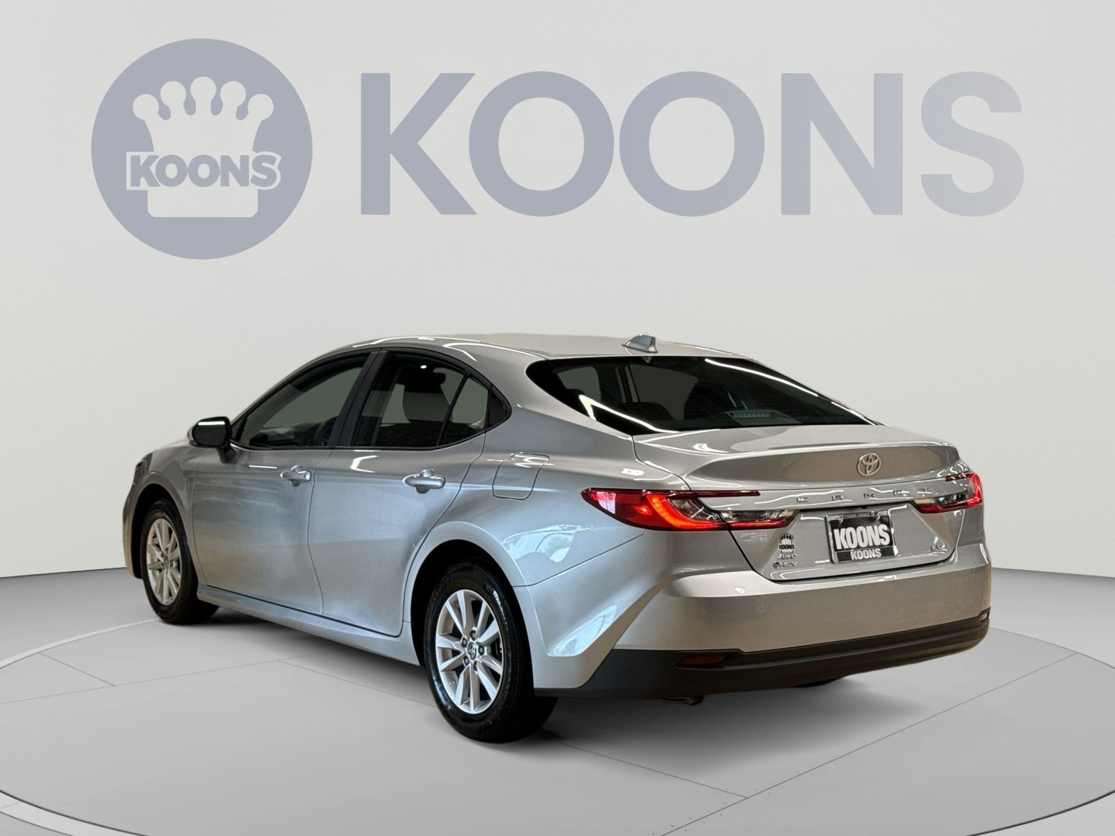Used 2025 Toyota Camry LE w/ Convenience Package AWD/4WD image 8