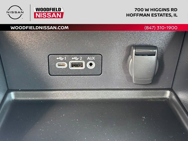 Certified 2023 Nissan Sentra SR w/ SR Premium Package FWD image 39